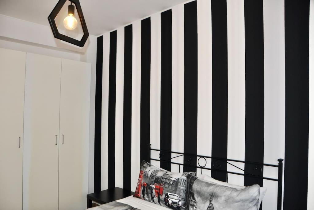 מילאנו M.Aurelio Black & White מראה חיצוני תמונה